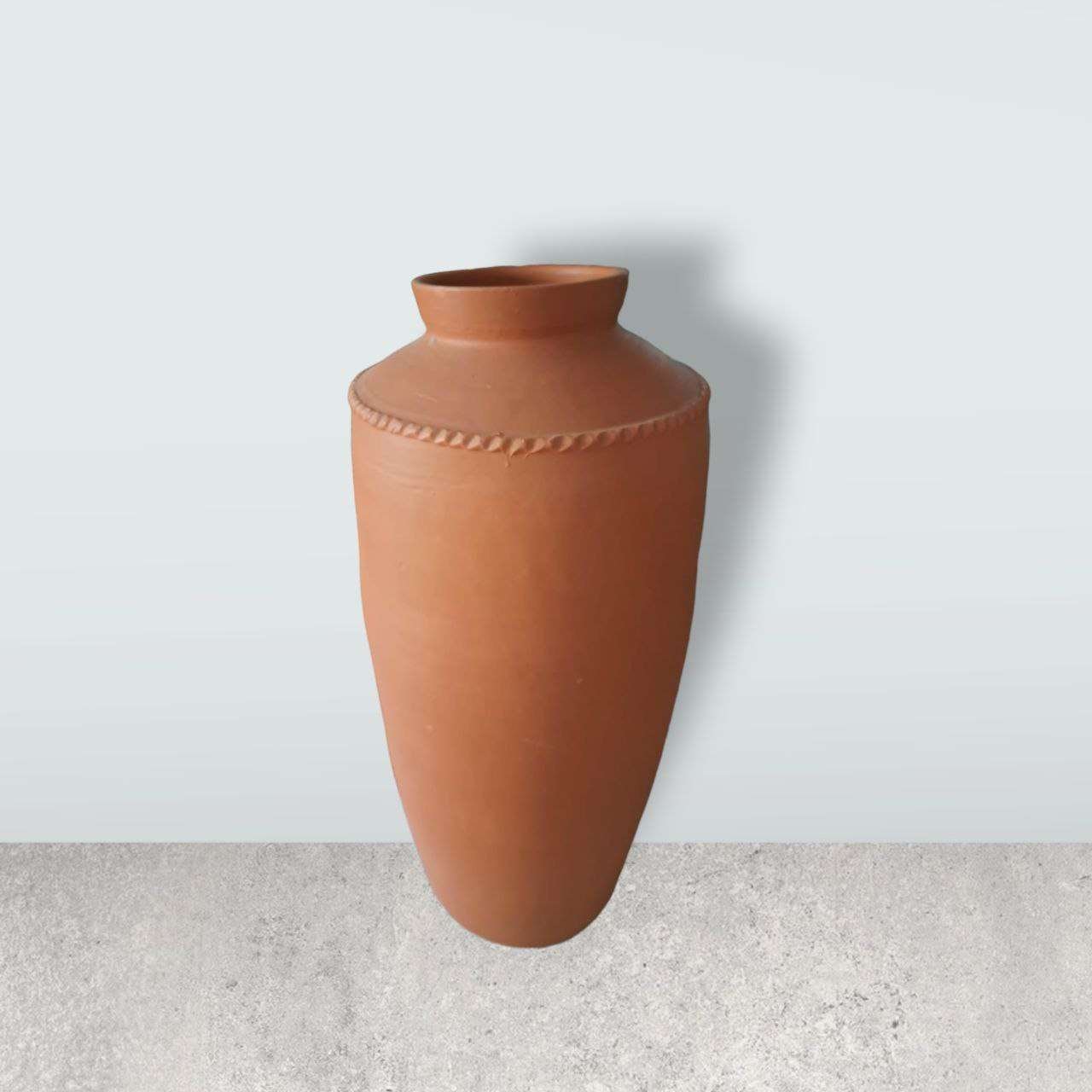 Studio Art Pottery for Cozy Home Ambiance