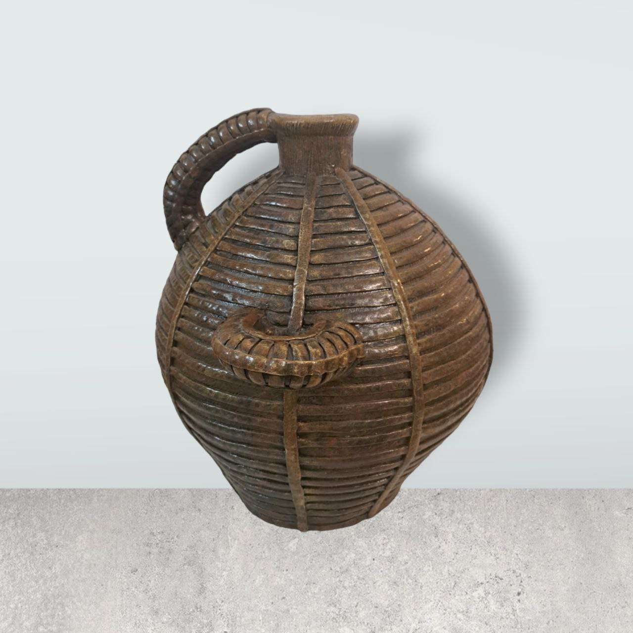 Studio Art Pottery for Cozy Home Ambiance