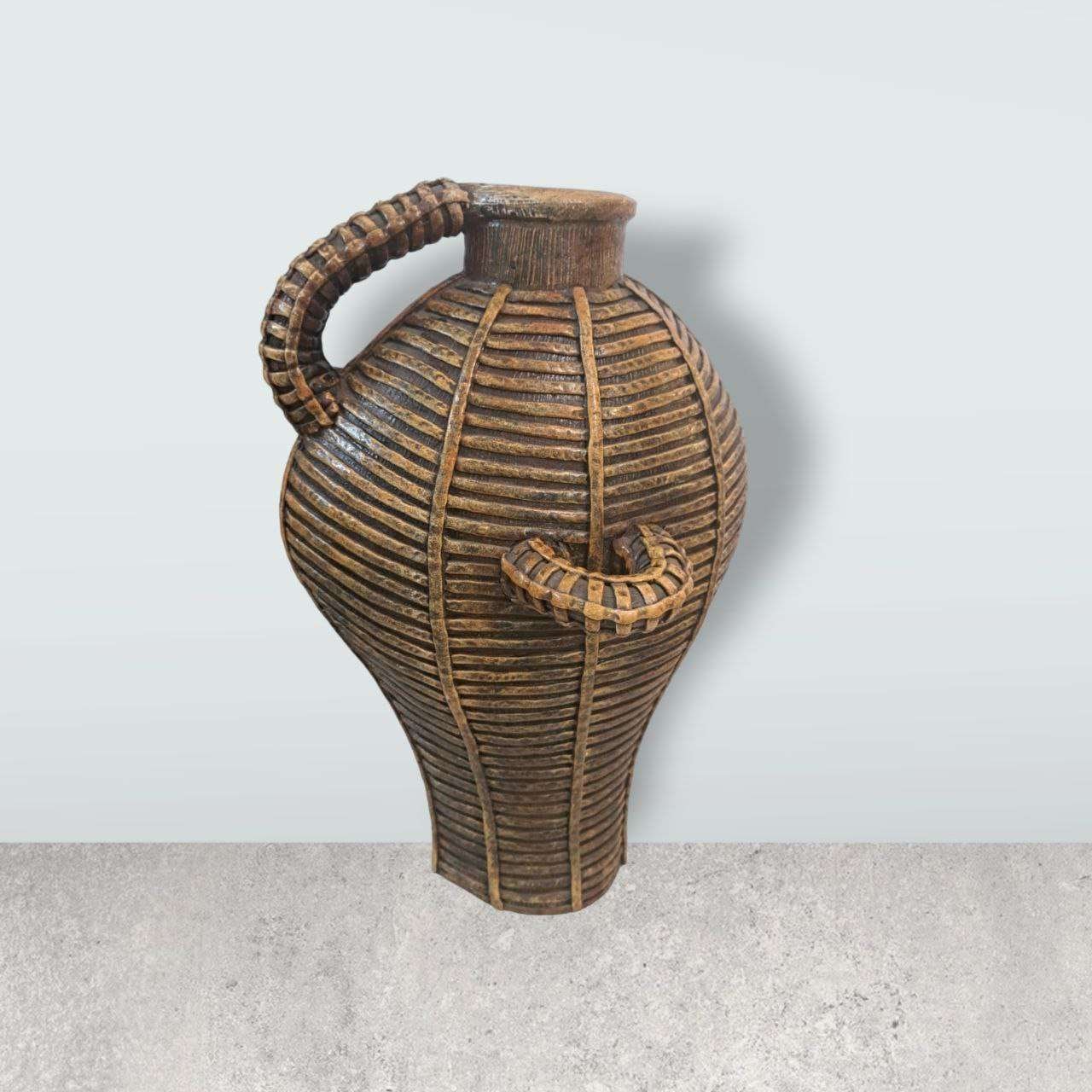 Studio Art Pottery for Cozy Home Ambiance