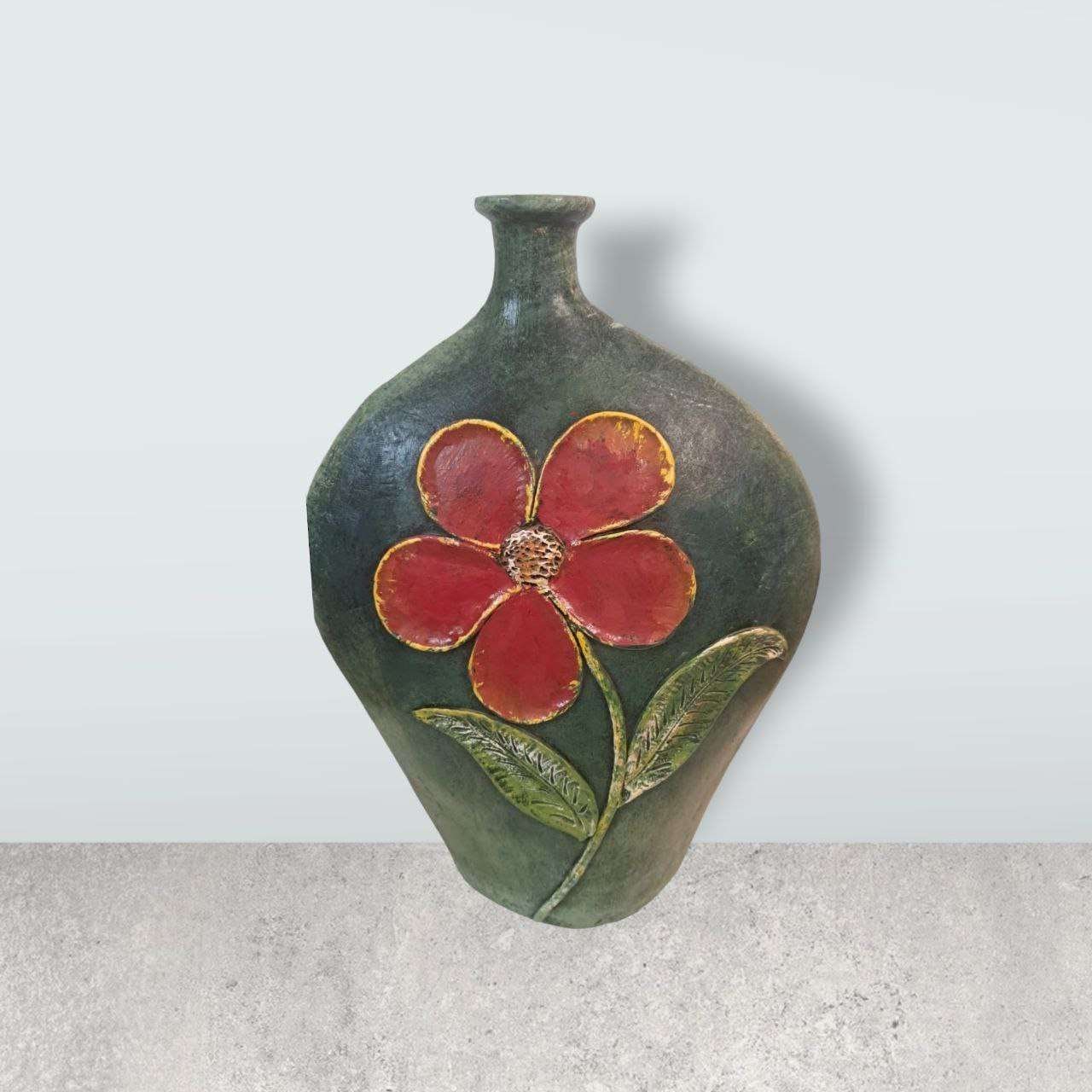 Studio Art Pottery for Cozy Home Ambiance
