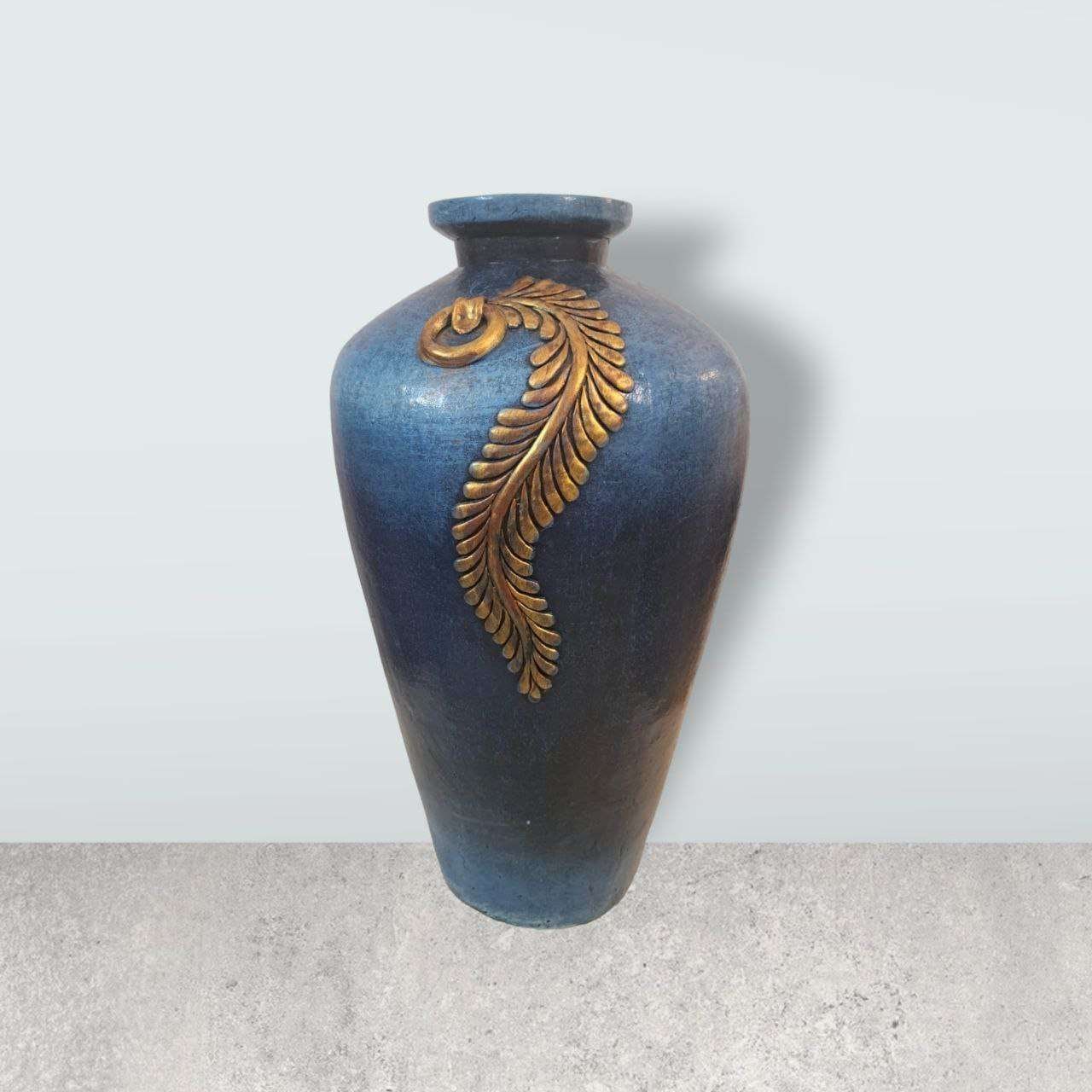 Studio Art Pottery for Cozy Home Ambiance