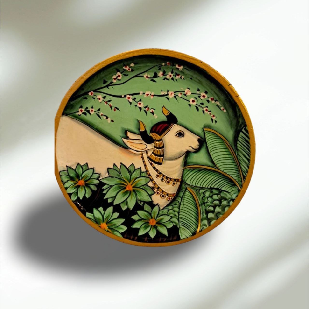 Wooden Wall Plates With Paintings: Artistic Décor for Your Walls