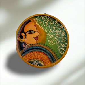 Decorative Wooden Wall Plates with Historical Paintings